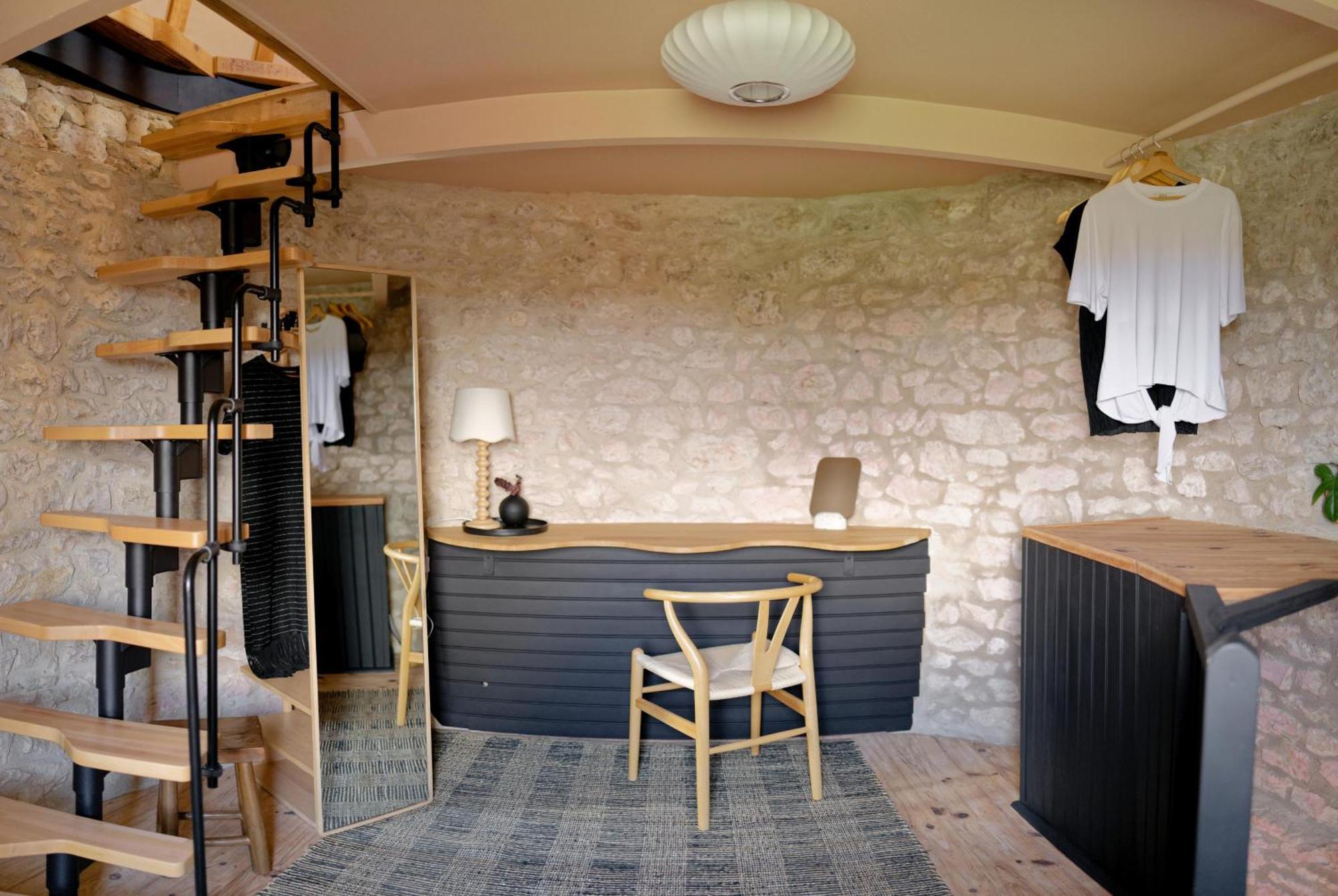 Enchanting Windmill Retreat Loubes-Bernac Luaran gambar