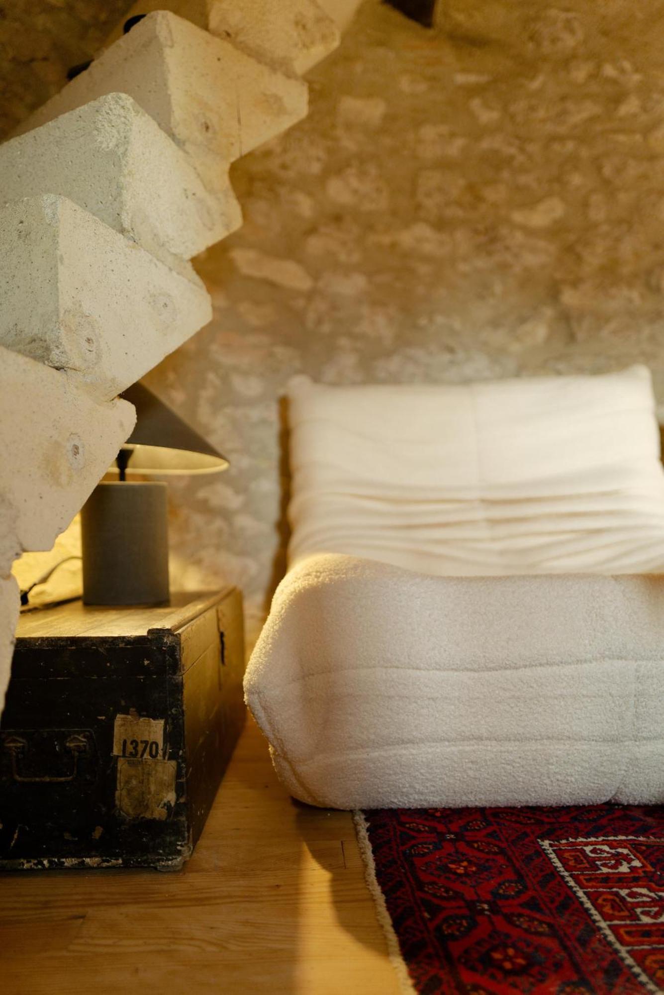 Enchanting Windmill Retreat Loubes-Bernac Luaran gambar