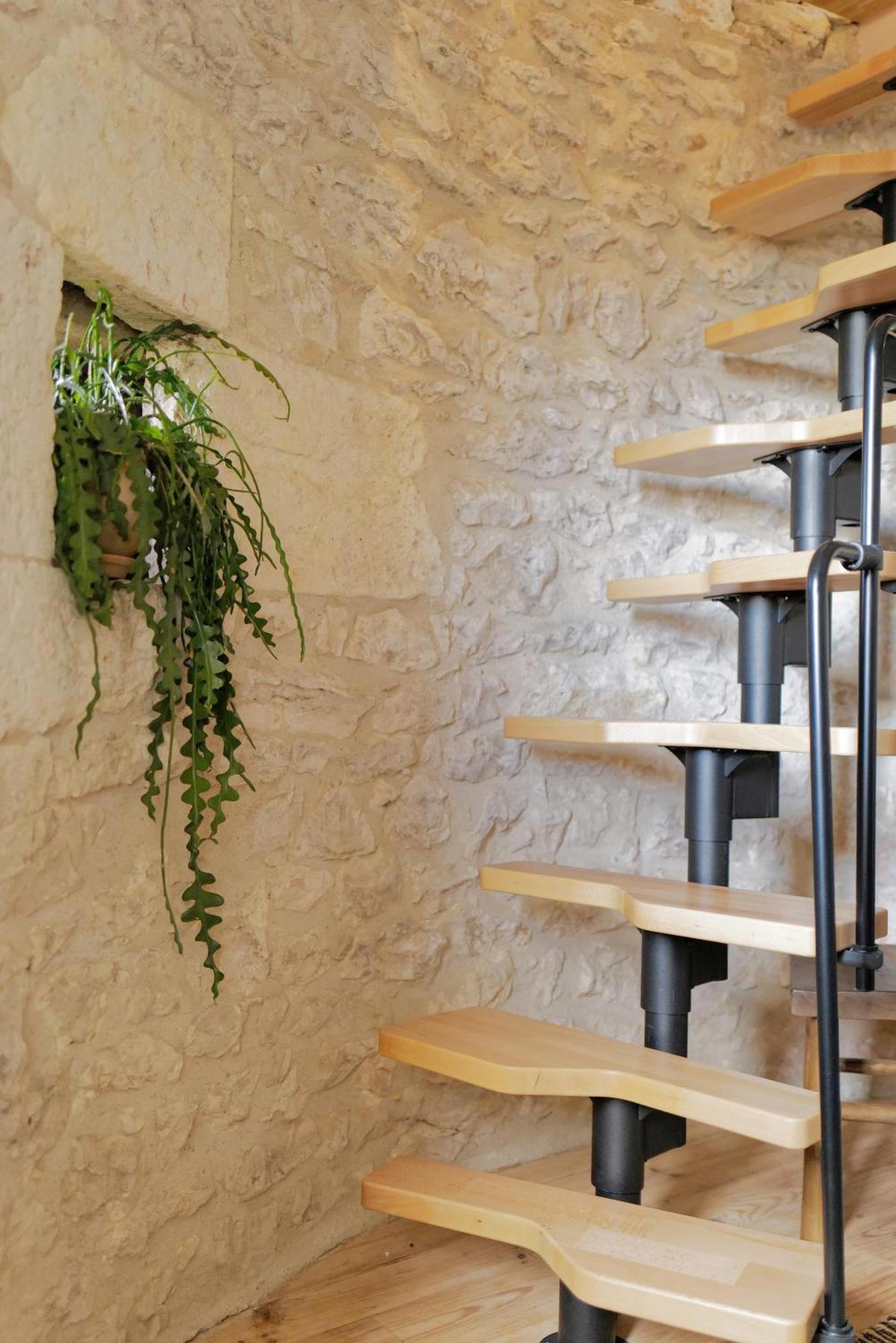 Enchanting Windmill Retreat Loubes-Bernac Luaran gambar