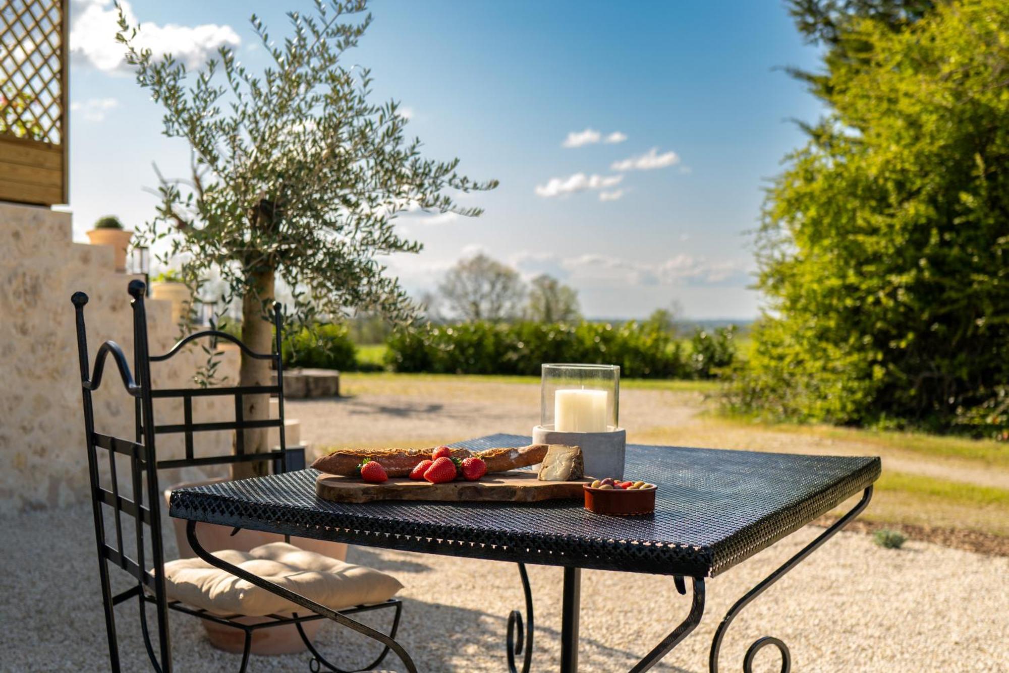 Enchanting Windmill Retreat Loubes-Bernac Luaran gambar